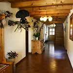 Neuhauserhof كارتياسش