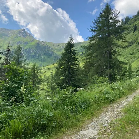 Neuhauserhof Фермерский дом Картитш