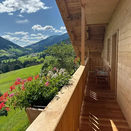 مزرعة للإقامة Neuhauserhof *