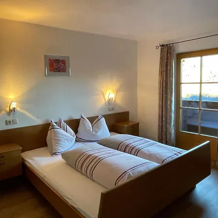 Κατάλυμα σε φάρμα Neuhauserhof *